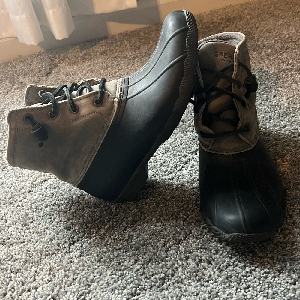 Sperry duck boots